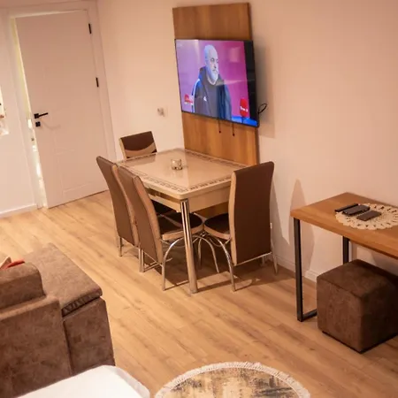 Salt And Sun Apartment Vlore